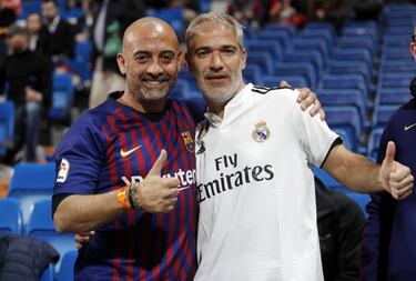 El fútbol es para tocarse