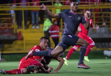 El empate complicó a los diablos rojos.