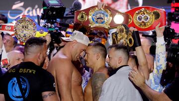 Tyson Fury y Oleksandr Usyk, cara a cara tras el pesaje.