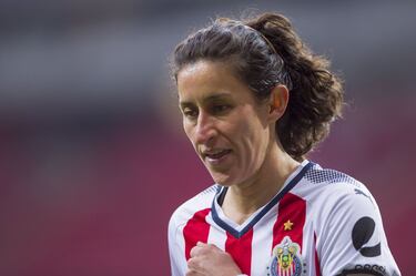 Chivas se encuentra representado en este once ideal por la mediocampista Tania Morales, quien a sus 31 años anotó cinco goles en el Clausura 2018.