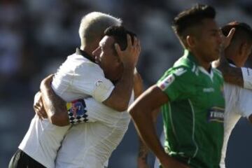 Futbol, Futbol, Colo Colo vs Audax Italiano. 
Segunda fecha, campeonato de Clausura 2016/17.
El jugador de Colo Colo Esteban Paredes celebra luego de convertir un gol contra Audax Italiano durante el partido de primera division disputado en el estadio Monumental de Santiago, Chile.
12/02/2017
Marcelo Hernandez/Photosport
*************

Football, Colo Colo vs Audax Italiano.   Second date, Closure Championship 2016/17.
Colo Colo's player Esteban Paredes  celebrates after scoring against Audax Italiano during the first division football match held at the Monumental stadium in Santiago, Chile.
12/02/2017.
Marcelo Hernandez/Photosport