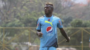 El volante Jhonier Viveros renunció al Medellín