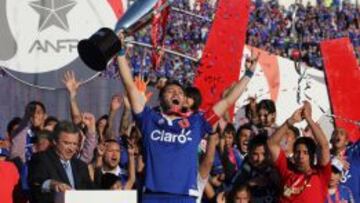 El t&iacute;tulo del Apertura inclin&oacute; la balanza en favor de Universidad de Chile en desmedro de Colo Colo, campe&oacute;n del Clausura.