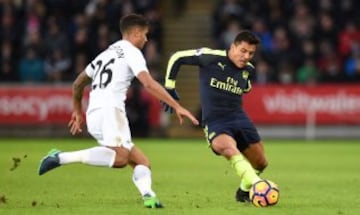 Alexis Sánchez brilló en la goleada de Arsenal. 