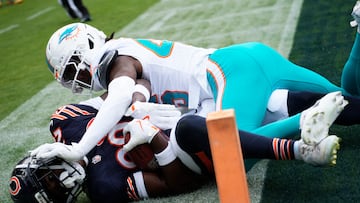 Tua Tagovailoa started for the Dolphins but there was no sign of the Bears’ Caleb Williams as Miami and Chicago tied at Soldier Field.