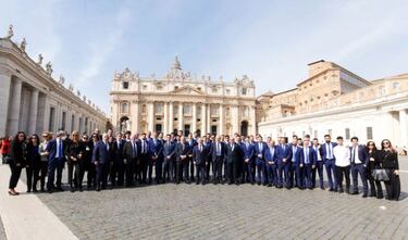 El Papa Francisco bendice los 100 años de la Ponferradina