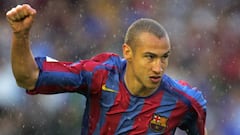 Henrik Larsson durante un partido con el FC Barcelona. 