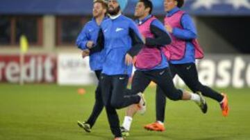 El Austria se despide ante el Zenit, que se juega los octavos