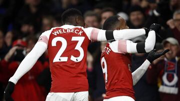 Emery convence al Emirates ante un Liverpool que duerme líder