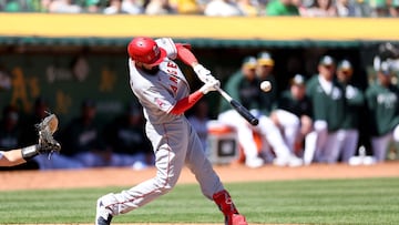OAKLAND, CALIFORNIA - APRIL 01: Anthony Rendon #6 of the Los Angeles Angels hits a sacrifice fly that scored a run against the Oakland Athletics in the third inning at RingCentral Coliseum on April 01, 2023 in Oakland, California.   Ezra Shaw/Getty Images/AFP (Photo by EZRA SHAW / GETTY IMAGES NORTH AMERICA / Getty Images via AFP)