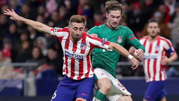 Héctor Herrera en el partido contra el Lokomotiv.