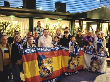 El pasado sábado acudieron al Bernabéu para animar al equipo contra el Elche. En la previa, se fotografiaron con nuestro compañero Tomás Roncero.
