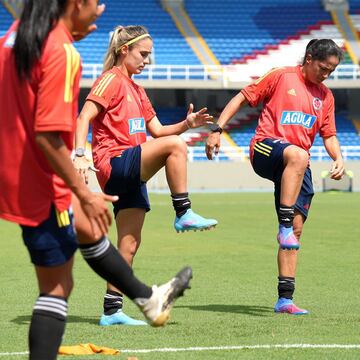 La Selección Femenina de Mayores está lista para el amistoso frente a Argentina. El equipo de Nelson Abadía realizó su último entrenamiento en el Pascual Guerrero, sede del partido.