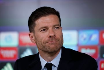 "Es un d¨ªa muy emocionante, de los que se recuerdan. Creo que s¨®lo hay una vez en la vida en la que se puede entrenar al Real Madrid y hoy es el primer d¨ªa. Siento orgullo, responsabilidad y energ¨ªa. Con ganas de empezar una nueva etapa".