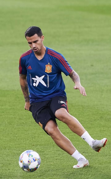 SEVILLE, SPAIN - OCTOBER 14:  Suso of Spain trains during the Spain Training Session ahead of their UEFA Nations League match against Spain at Estadio Benito Villamarin on October 14, 2018 in Seville, Spain.  (Photo by Aitor Alcalde/Getty Images)