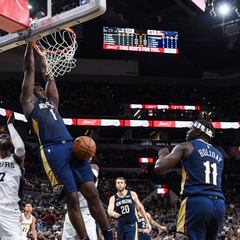 Zion sigue a lo suyo: primer doble-doble y 73% en tiros