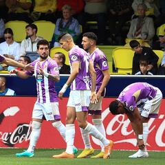 El primer triunfo de Pezzolano, desde la pizarra