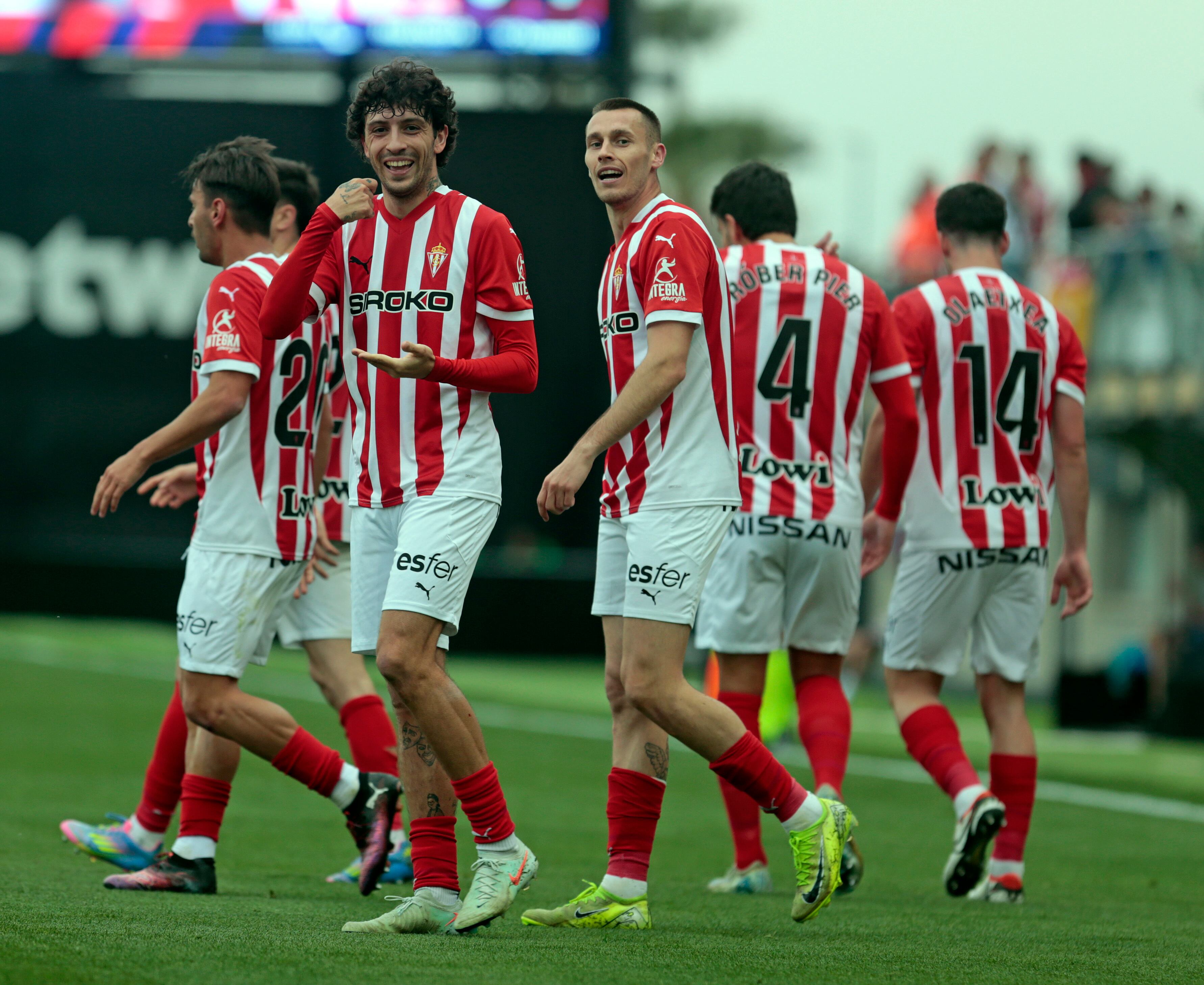13/04/25 PARTIDO SEGUNDA DIVISION  ELDENSE - SPORTING GIJON  PRIMER GOL CESAR GELABERT 0-1 ALEGRIA