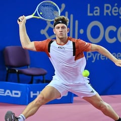 Davidovich y Bautista avanzan a cuartos en Montpellier