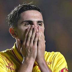 Monarcas Morelia la ‘cruzazulea’ y pierde al final ante Puebla