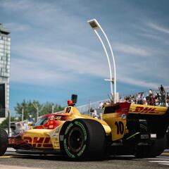 Palou y Ganassi fallan en la estrategia y le dan el triunfo a O’Ward