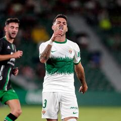 Sergio León: “Sabía que la afición del Elche me quería, pero no de esta forma”