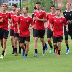 El Mirandés echa a andar sin caras nuevas