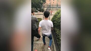 Jugaban una 'pichanga' en el barrio y... ¡llegó Isco!