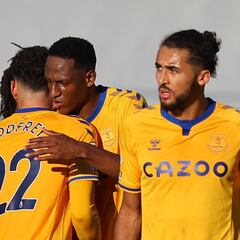 En Inglaterra critican a Yerry Mina por su rendimiento ante Fulham