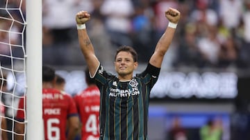 Chicharito marca uno de los goles del año en la MLS con LA Galaxy