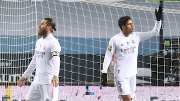Ramos y Varane, con el Real Madrid. 