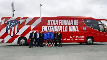 Así es el nuevo autobús del Atlético: "Nos dará suerte, seguro"