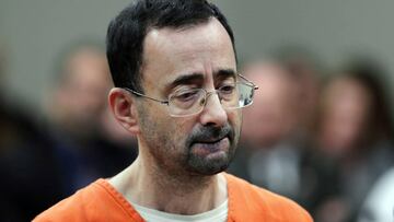 La UMS pagar¨¢ 500 millones a las victimas sexuales de Nassar