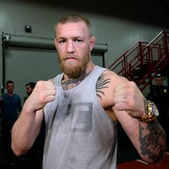 McGregor especula con su regreso a la UFC ante Michael Chandler en diciembre