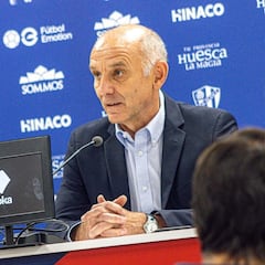 El Huesca afronta una semana frenética de mercado