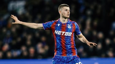 El jugador del Crystal Palace es uno de los jóvenes talentos más brillantes del fútbol inglés, por lo que han despertado el interés de numerosos equipos. El Liverpool es uno de los clubes que más interés ha mostrado por el jugador nacido en Blackburn.