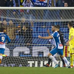 El Espanyol marca de falta directa después de 99 partidos