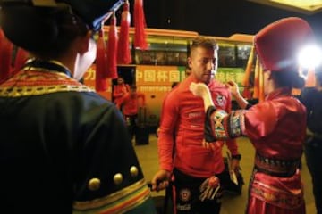 El pintoresco arribo de la Roja a China