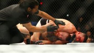 Nate Díaz vence a McGregor en el UFC 196: Conor es humano