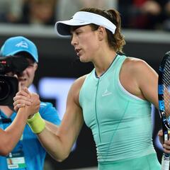 Muguruza aplasta a Sevastova y pasa a octavos en Australia