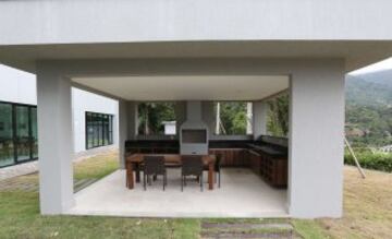 Imágenes del nuevo centro de entrenamiento Granja Comary en Teresópolis, Río de Janeiro, donde el equipo nacional de fútbol de Brasil va a entrenar para el Mundial.