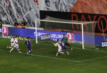 1-2. Lucas Vázquez anotó el segundo tanto.