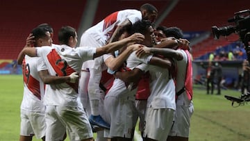 Perú supera a Venezuela y clasifica a cuartos de final