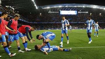 06/04/25 Partido SEGUNDA DIVISION
Deportivo de La Coruña - CADIZ
gol soriano ALEGRIA
