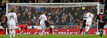 Real Madrid-Valladolid. 1-0. Gareth Bale anota el primer tanto.