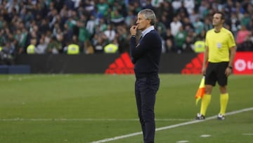 Quique Seti&eacute;n durante el partido del Betis contra el Atl&eacute;tico de Madrid.