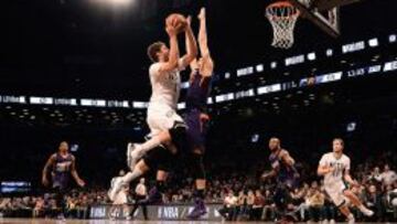 Brook Lopez.