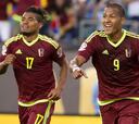 Jugadores de la Vinotinto se lanzan contra Josef Martínez