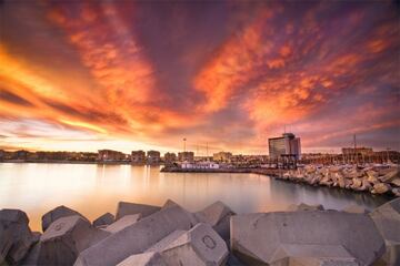 Atardecer desde el puerto deportivo