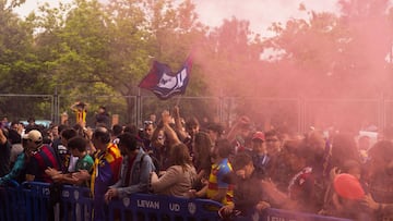 El Levante parte en volandas hacia Elche